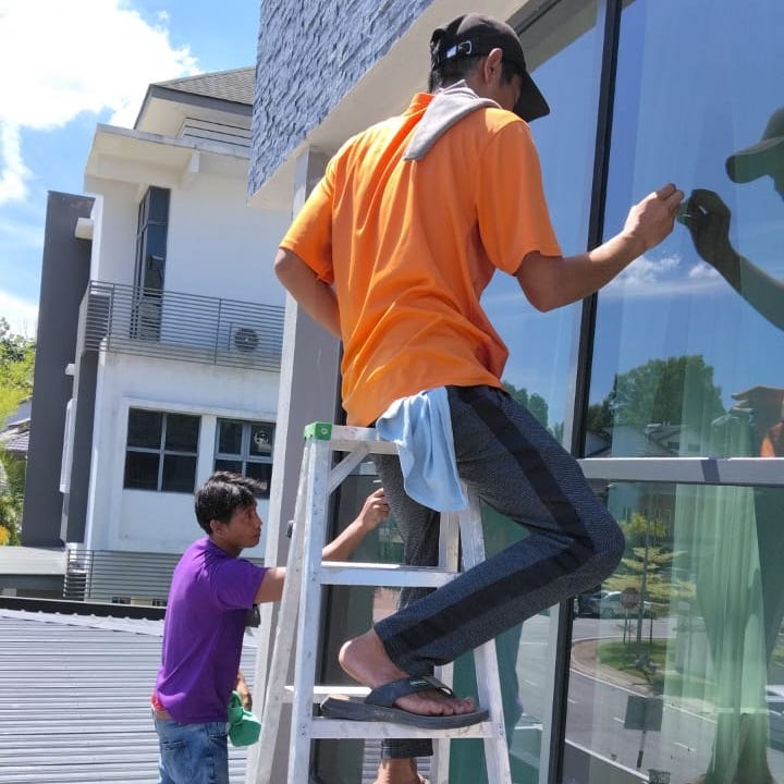 Outdoor Cleaning 1